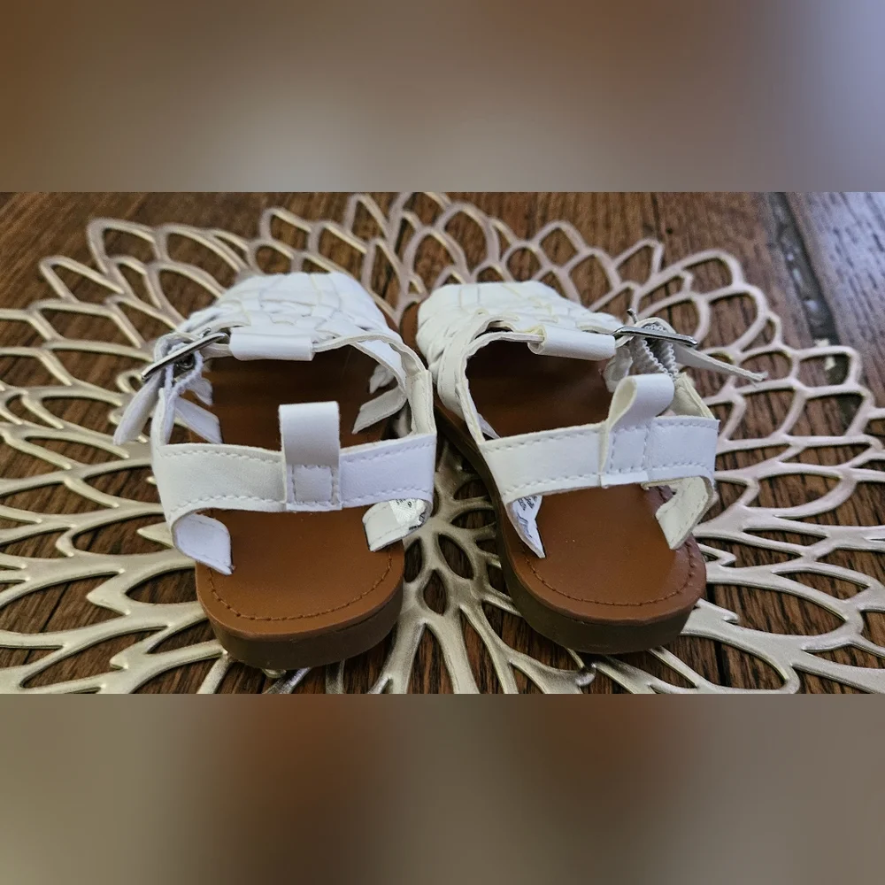 White Covered Toe Sandals. Never Worn Size 6